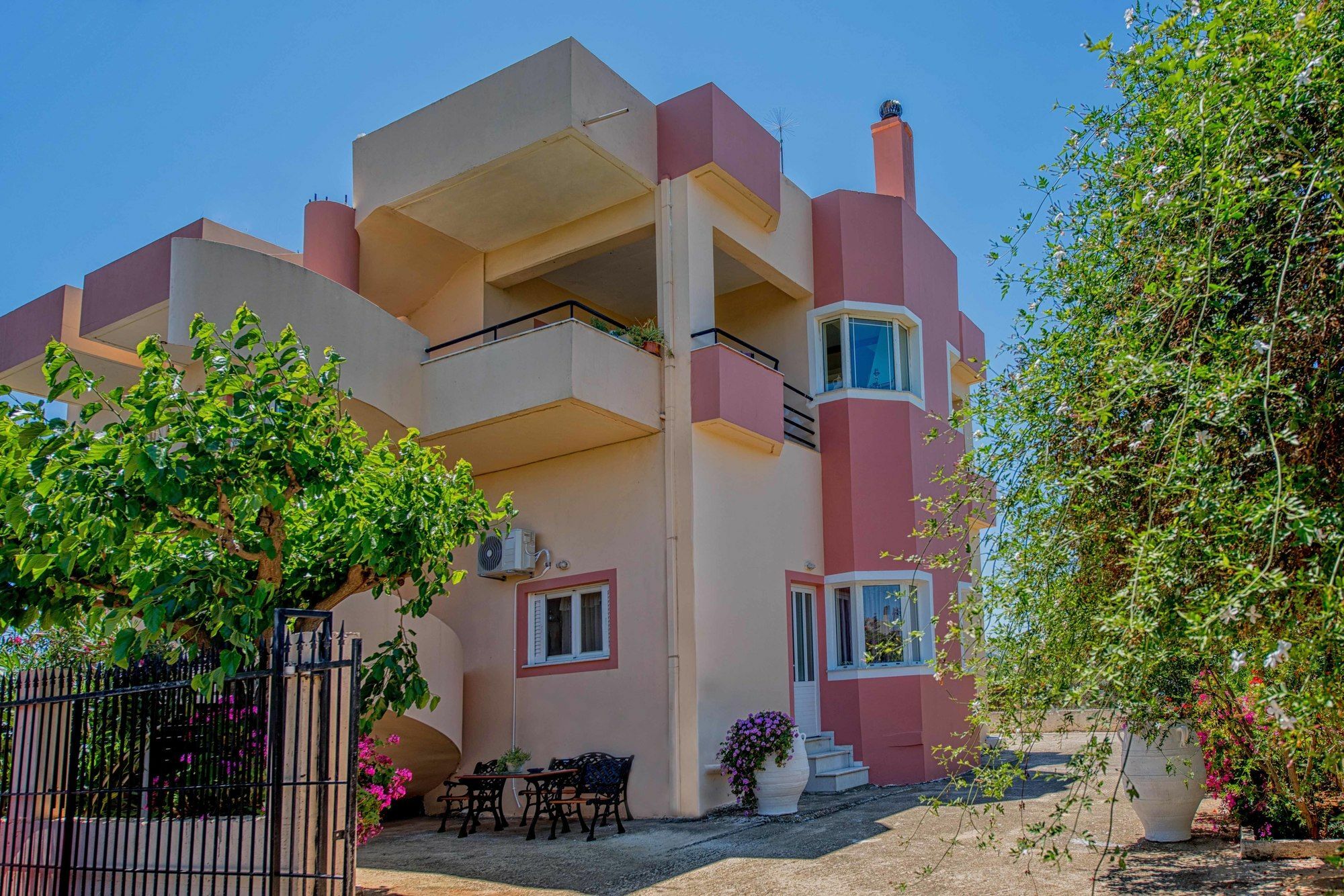 Kissamos Luxurious House Guest House Ngoại thất bức ảnh
